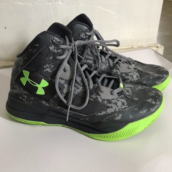 under armour youth basketball shoes